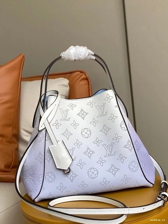WIS LOUIS VUITTON PM HINA 0709